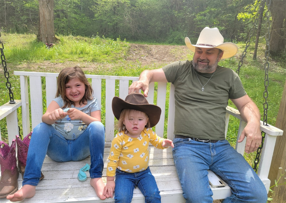 Ryan Sanders, husband of Customer Service Manager Peggy Sanders, with their grandchildren.